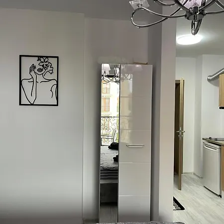 Apartmán K.k Elenite Astoria 5 *